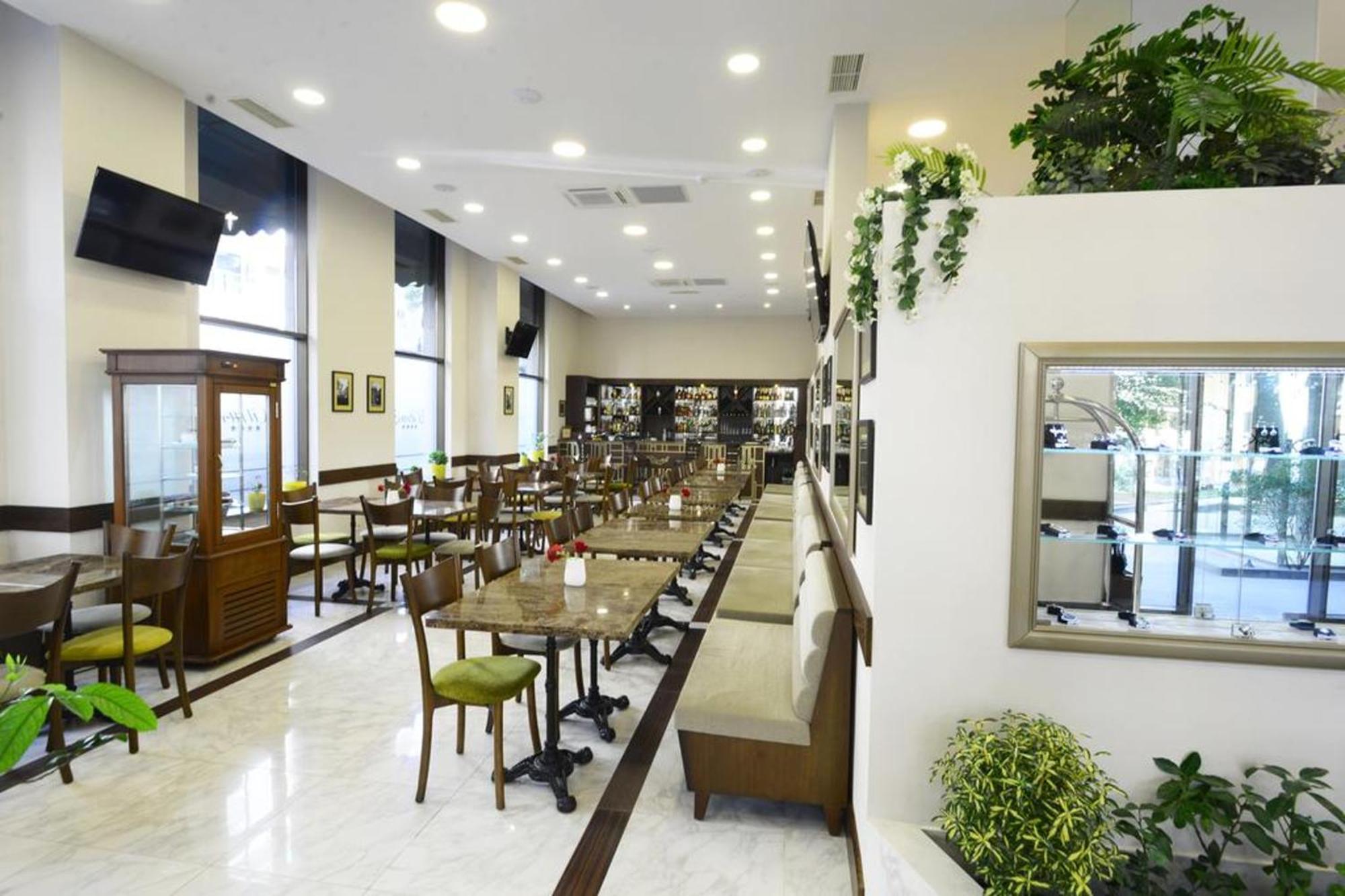 The Grand Apartment Lll Tbilisi Exterior foto