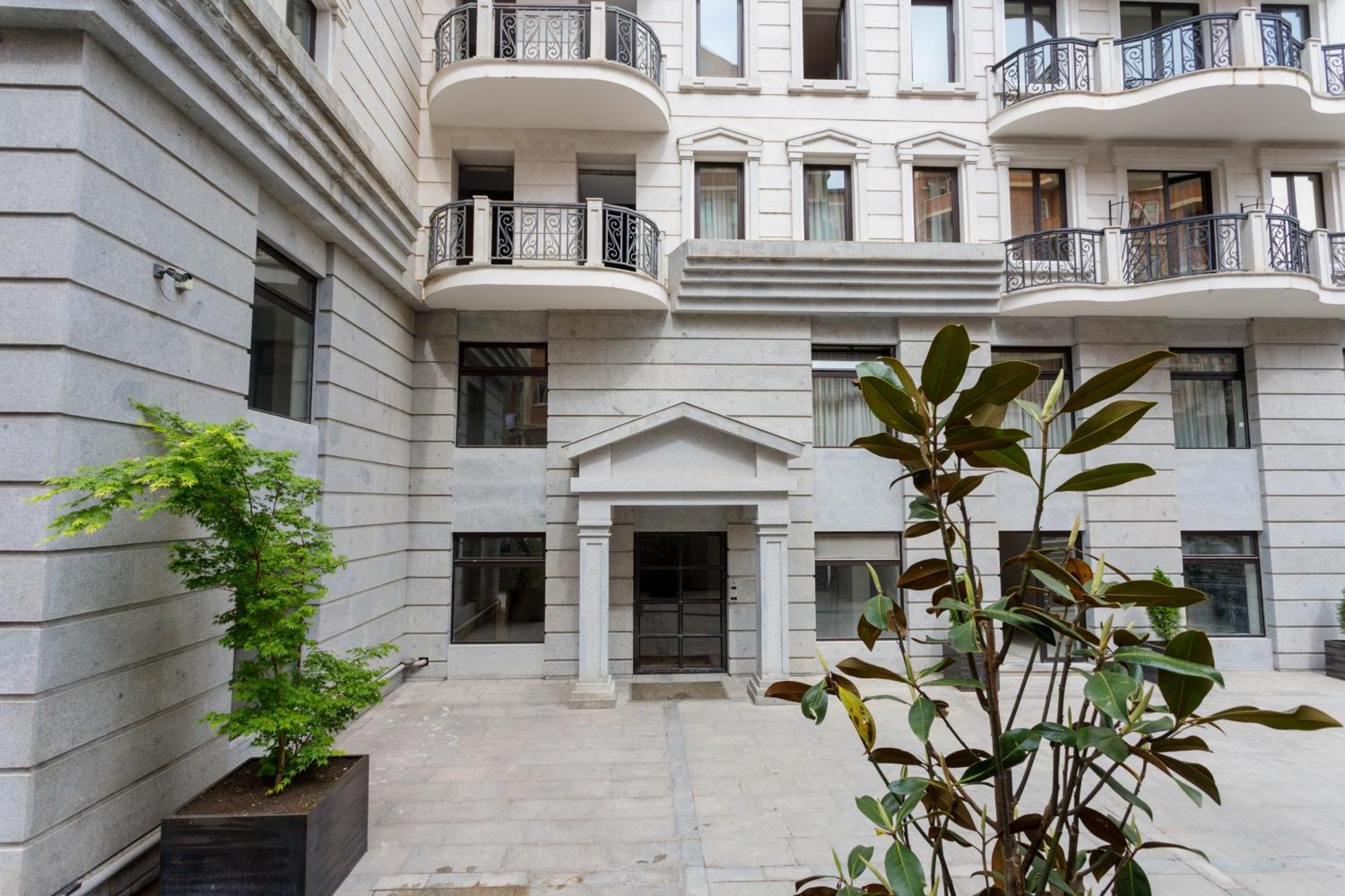 The Grand Apartment Lll Tbilisi Exterior foto
