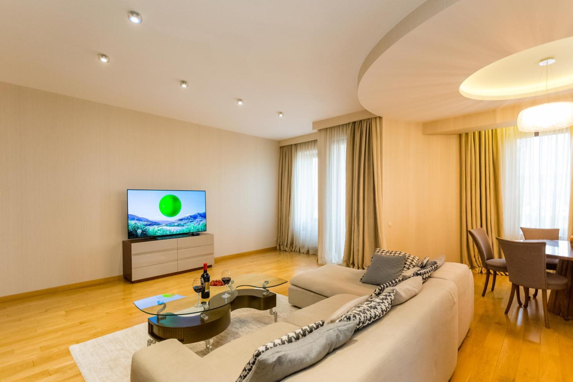 The Grand Apartment Lll Tbilisi Exterior foto